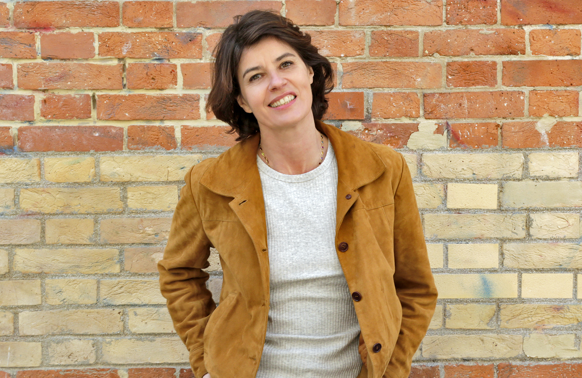 Which reader are you, Irene Jacob?  - She